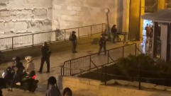 اطلاق النار على شاب قرب الأقصى 